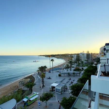 Algarve Sweet - Sea Terrace - Beachfront * Armação de Pêra
