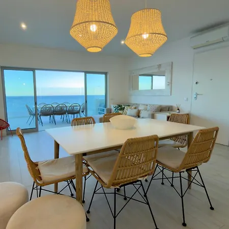 Algarve Sweet - Sea Terrace - Beachfront Armacao de Pera
